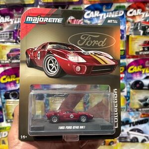 Majorette 1:64 Scale Ford Gt40 diecast car
